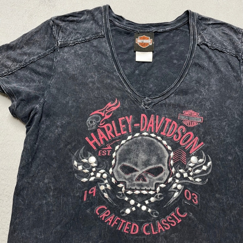 Harley-Davidson Women V-Neck T-Shirt Acid Wash Skull Angel Wings Montreal 5E36 L